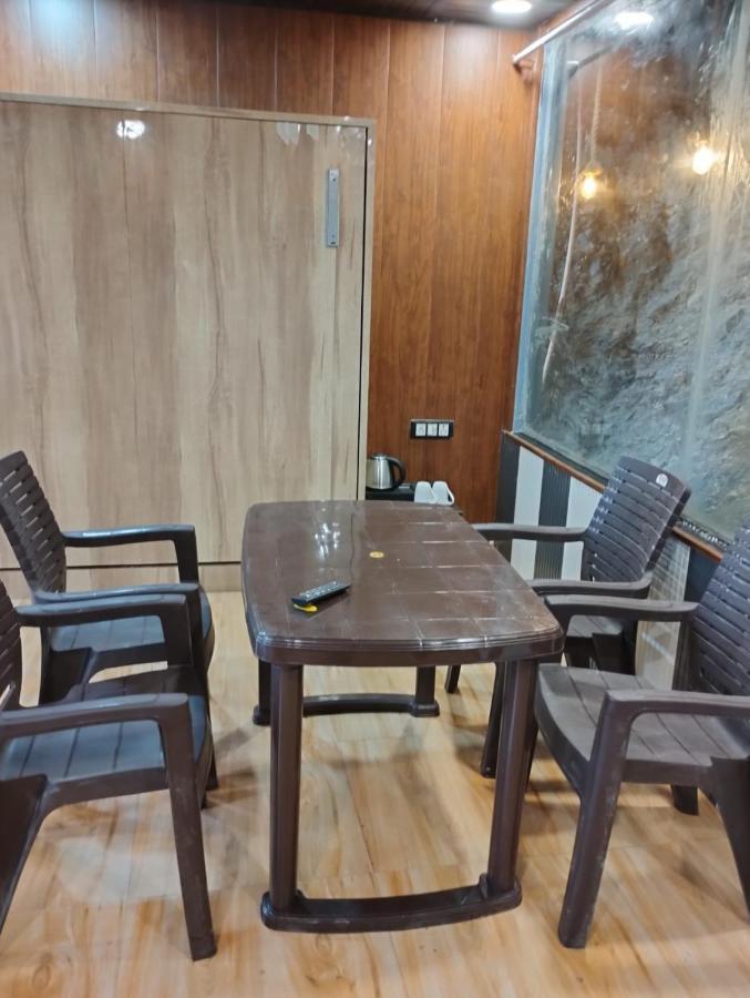 Hotel Pearl Residency Муктесвар Екстериор снимка