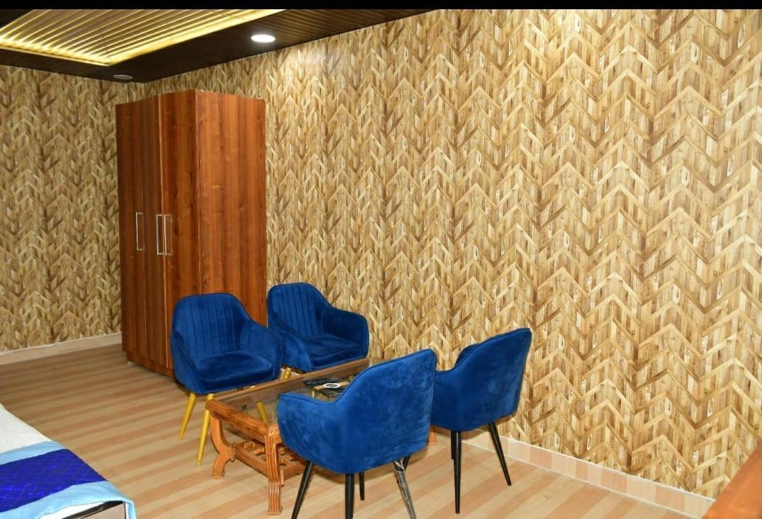 Hotel Pearl Residency Муктесвар Екстериор снимка